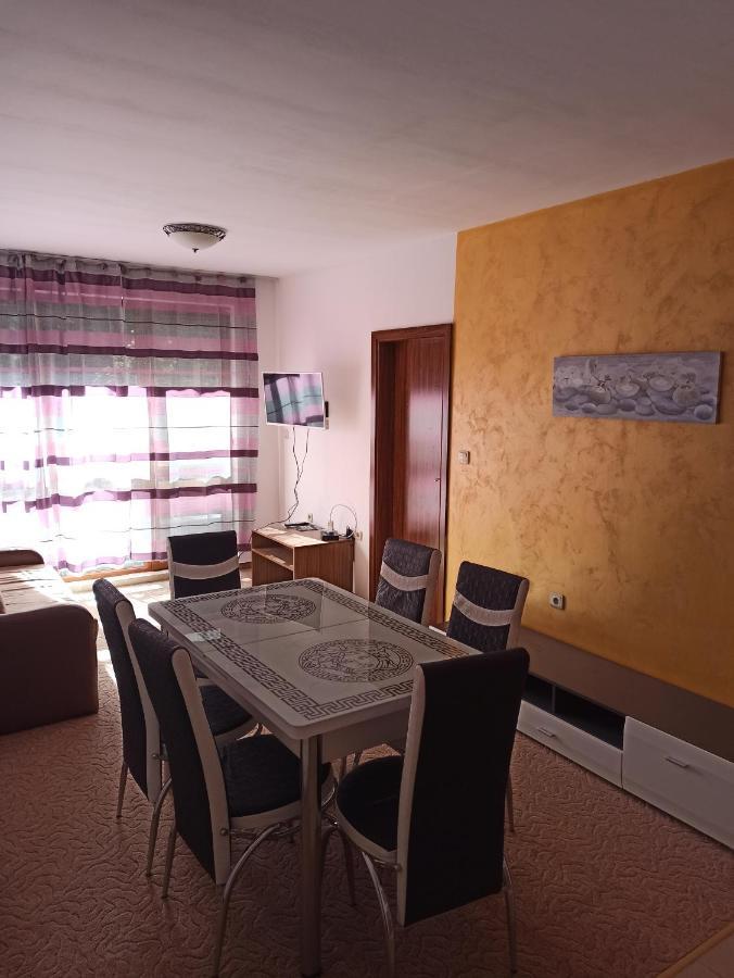 Private Apartments Nevena Pamporovo Exterior photo